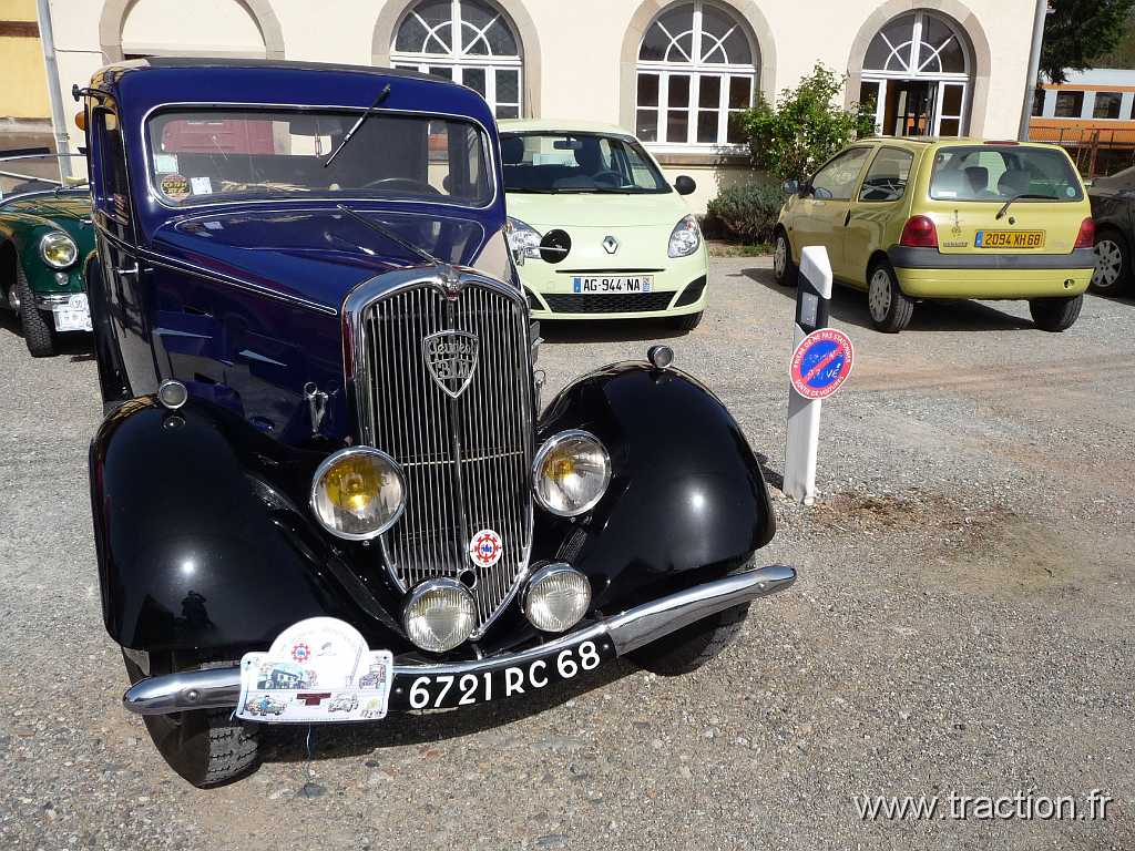 2011_04_Rodage (51).jpg - 10/04/2011 - 68053 MULHOUSE CEDEX Club de Véhicules Anciens d'Alsace Mulhouse 2ème Rodage Printanier, le petit train de la Doller, Peugeot 301